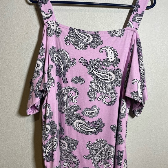 NWT JM Collection Lilac off shoulder shirt with Paisley Print. Size Large - Picture 4 of 5
